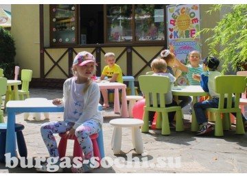 Пансионат «Бургас», детская площадка, детская анимация, детская комната